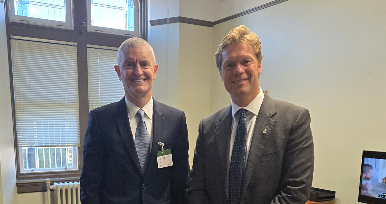 CAC Board Vice Chair Jorge Wagner (St Marys Cement, a Votorantim Cimentos Company), with Alexis Deschênes, MP for Gaspésie—Les Îles-de-la-Madeleine—Listuguj.